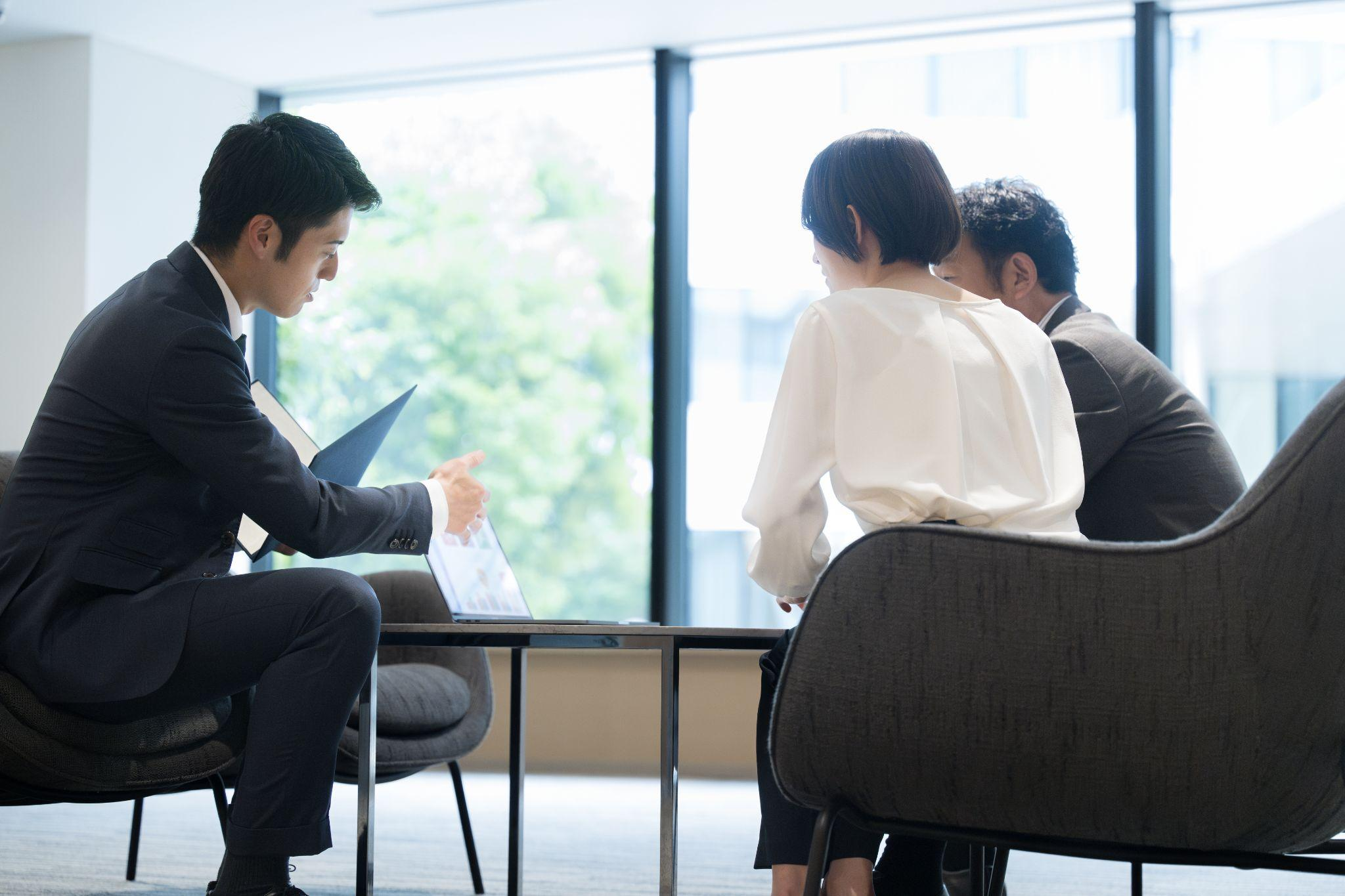 【不動産登記の場合】弁護士と司法書士の違いを踏まえどちらに依頼すべき？